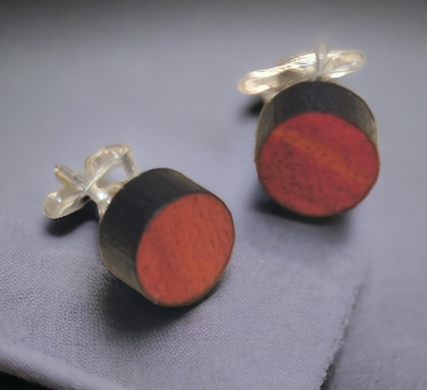 Redheart Round Studs