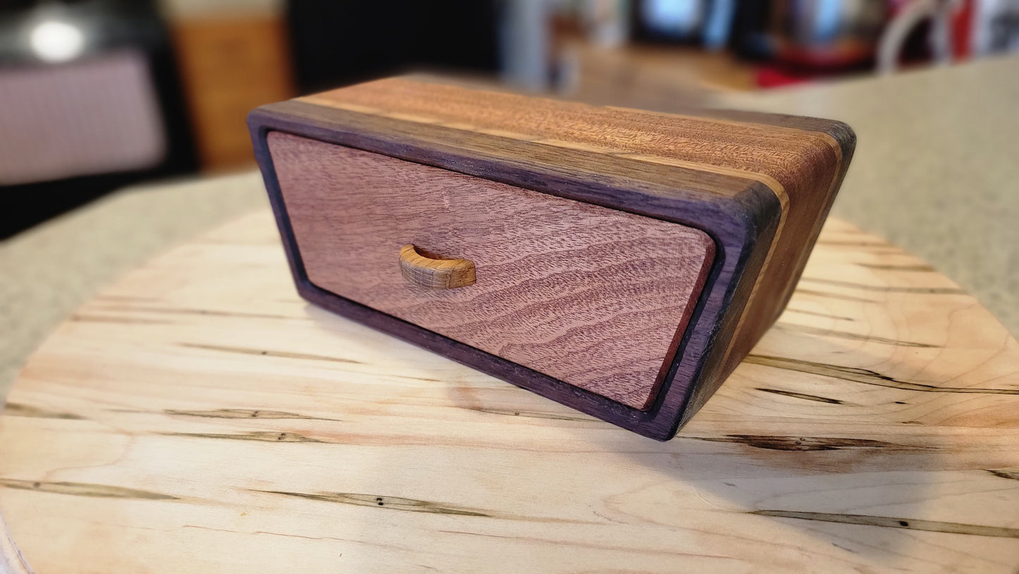 Trapeziod Bandsaw Box